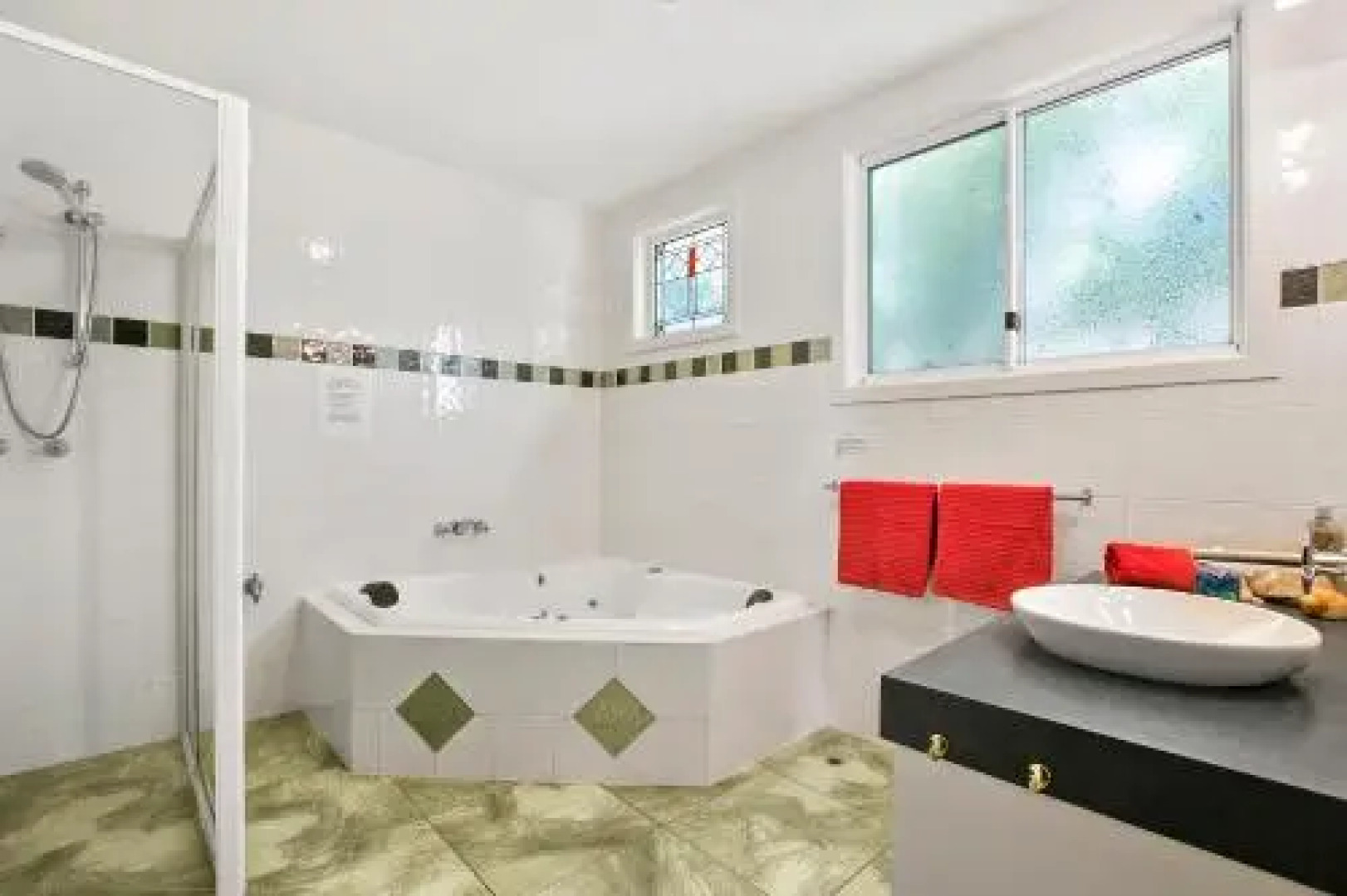 Black Dolphin Beach Penthouse