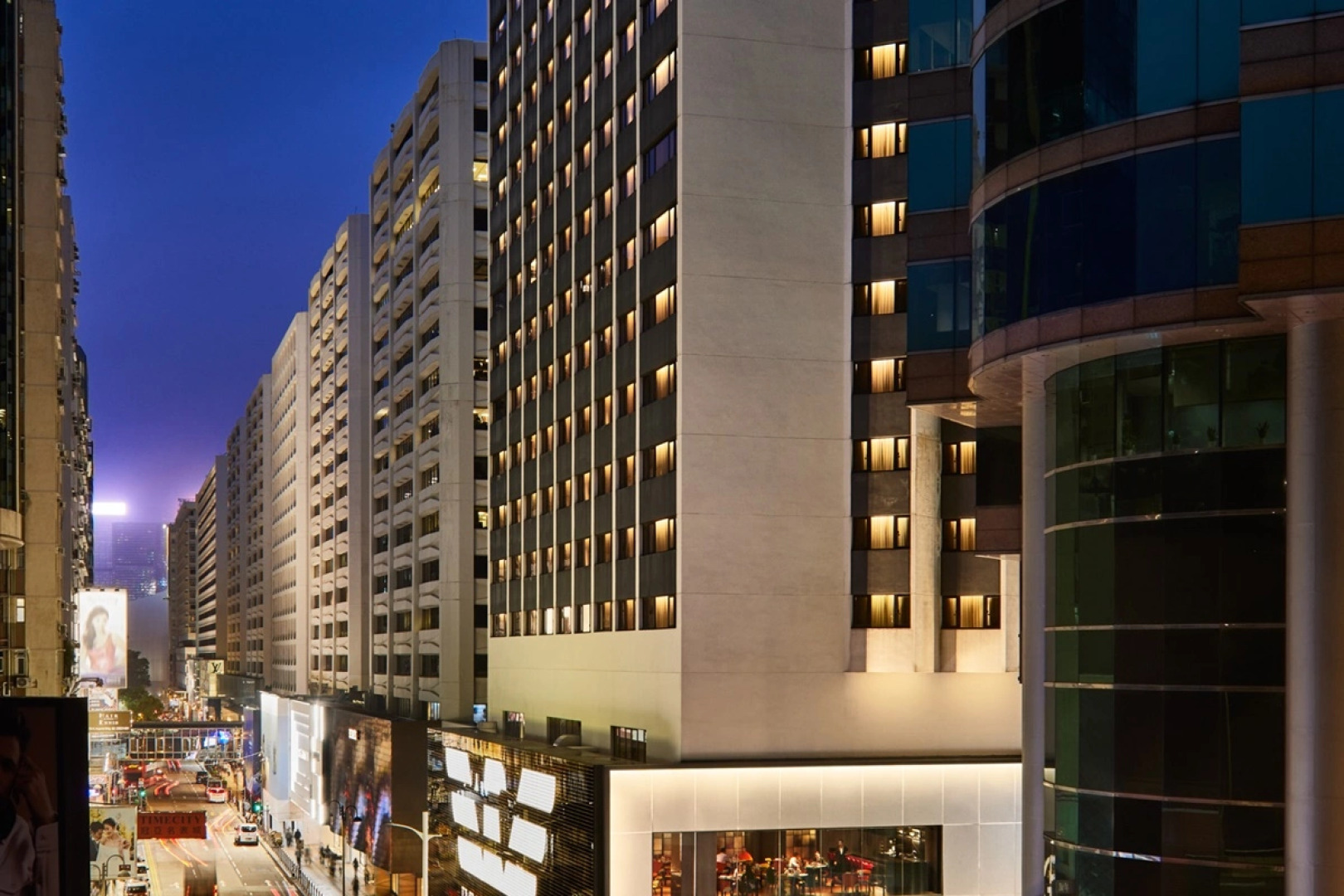 Prince, Marco Polo Hotel