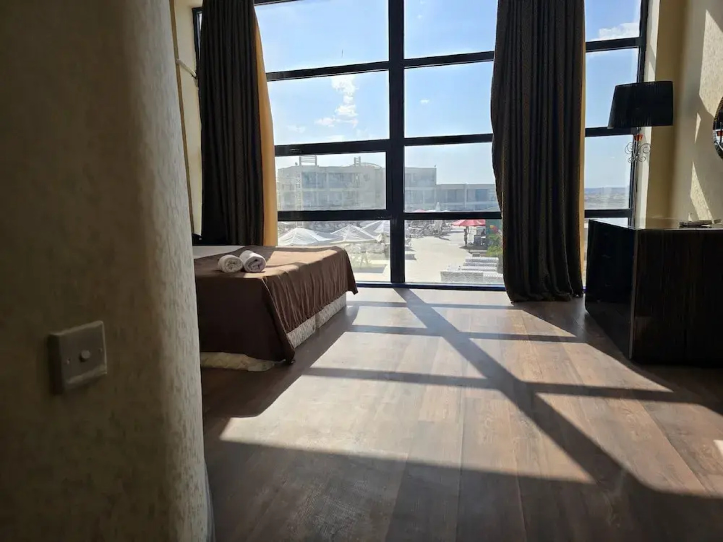 Golden Beach By ShamBaku