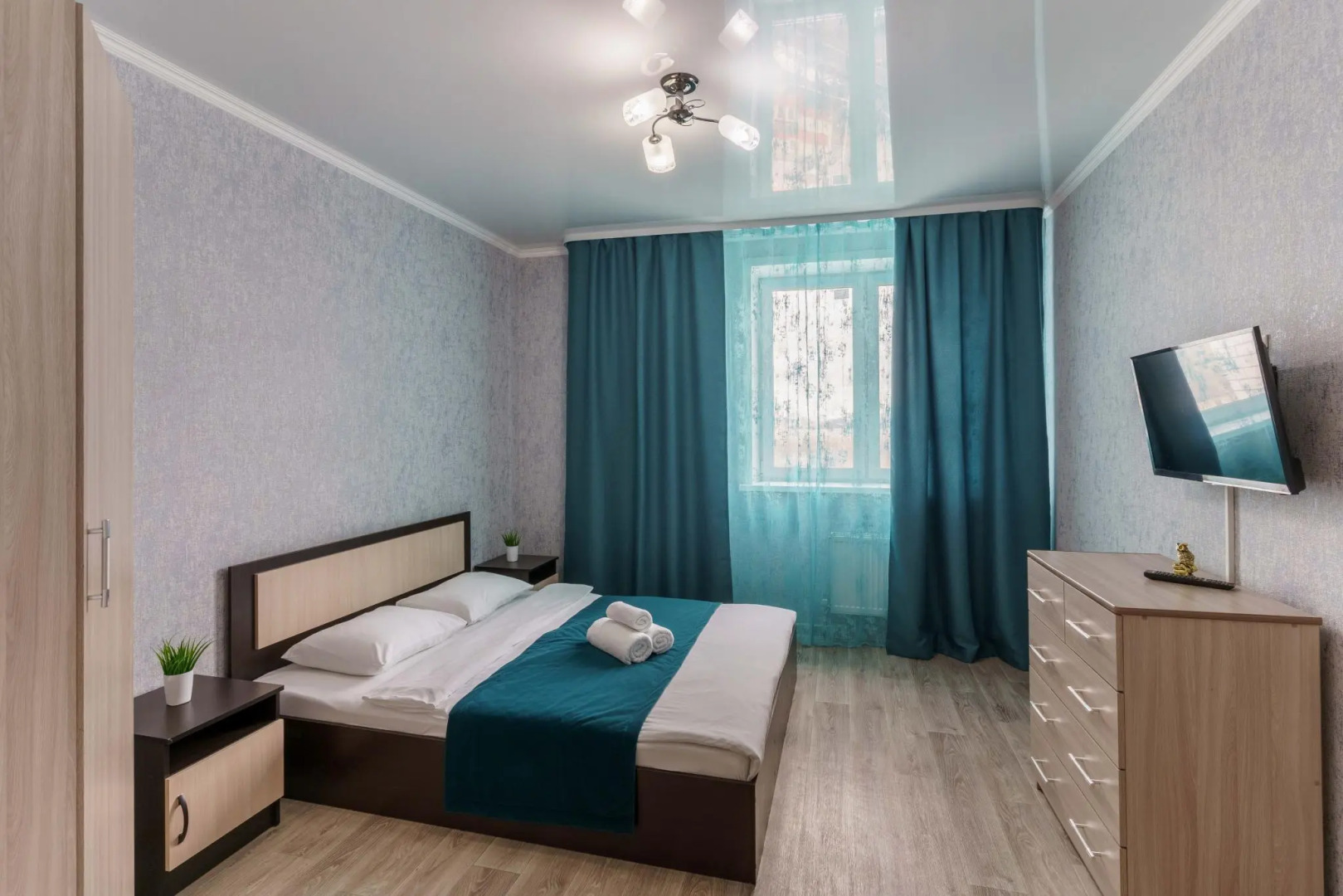 Central Park (Централ Парк) на проезде Геологоразведчиков