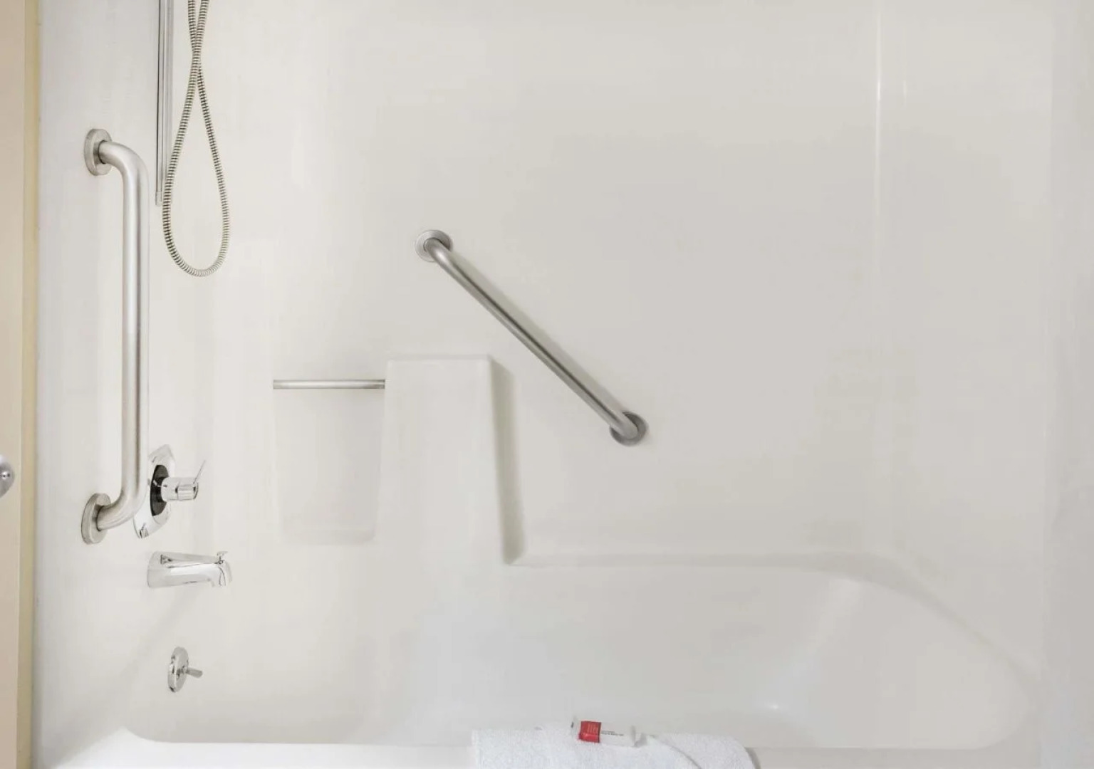 Travelodge by Wyndham Loveland/Fort Collins Area