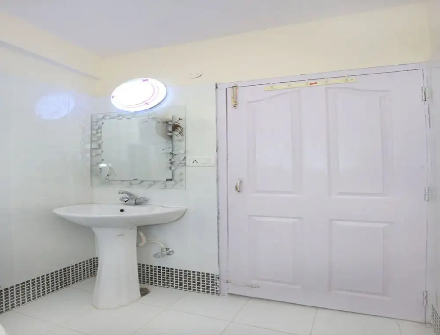 OYO 9400 Home Valley View 2 BHK Fagu