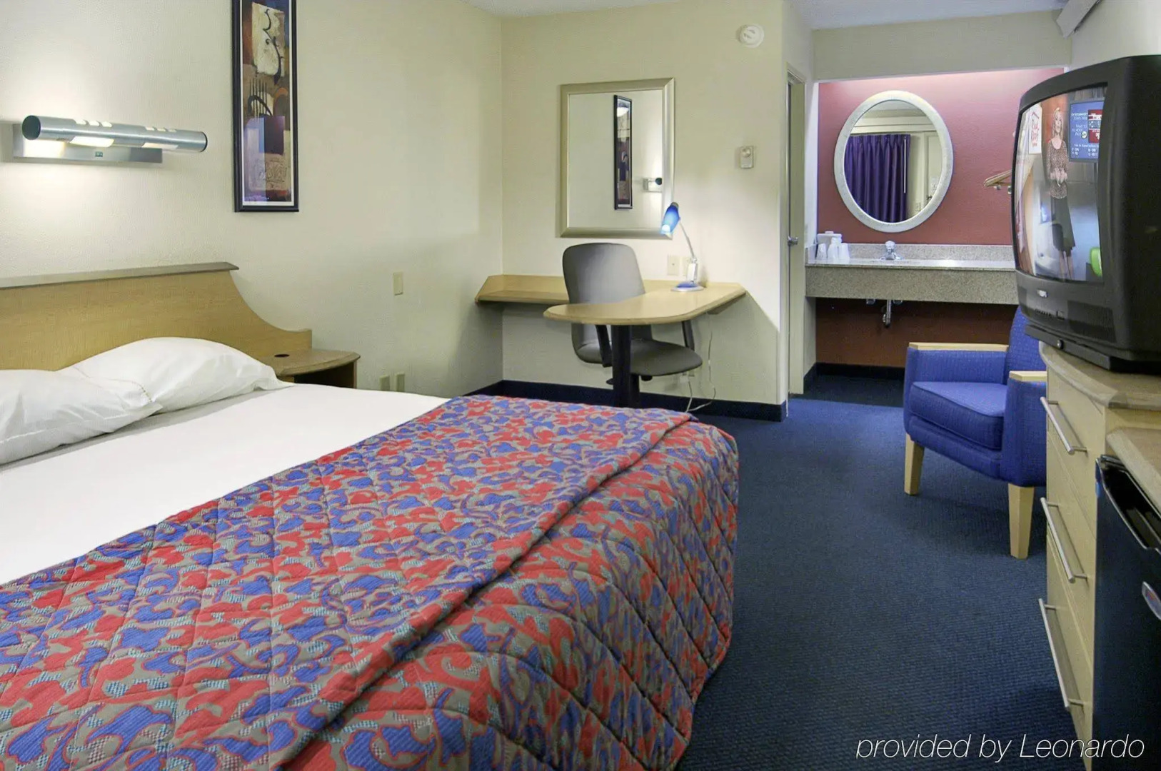 Red Roof Inn Enfield