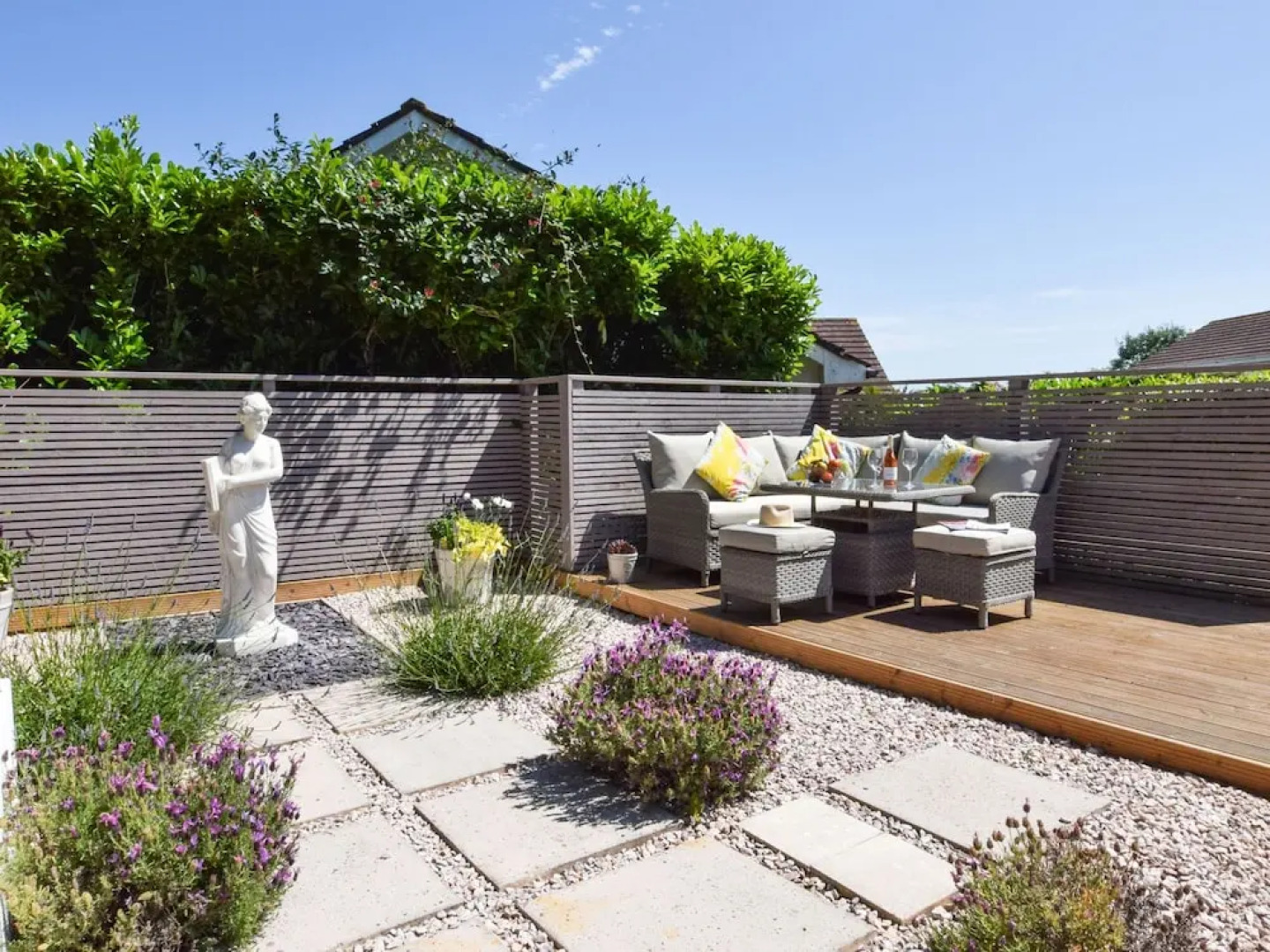 Modern Holiday Home Just Outside Brixham, Near Golf Course and sea