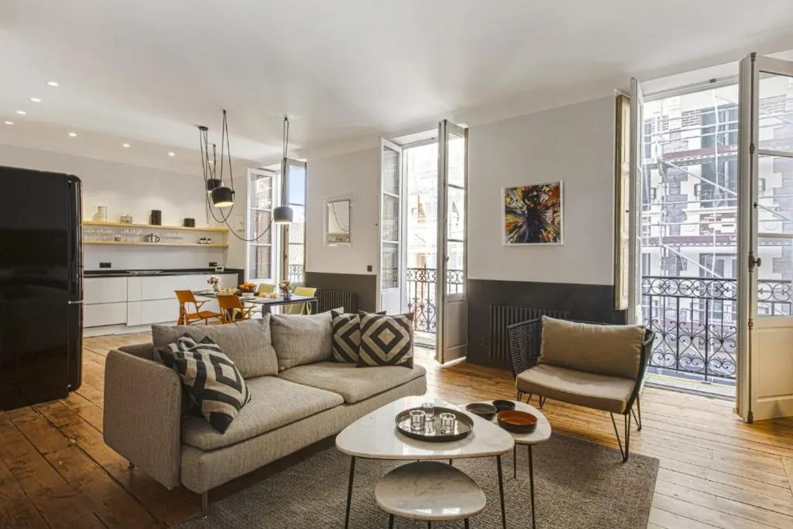 Design Arty Apartment In The Heart Of Biarritz By The Markets