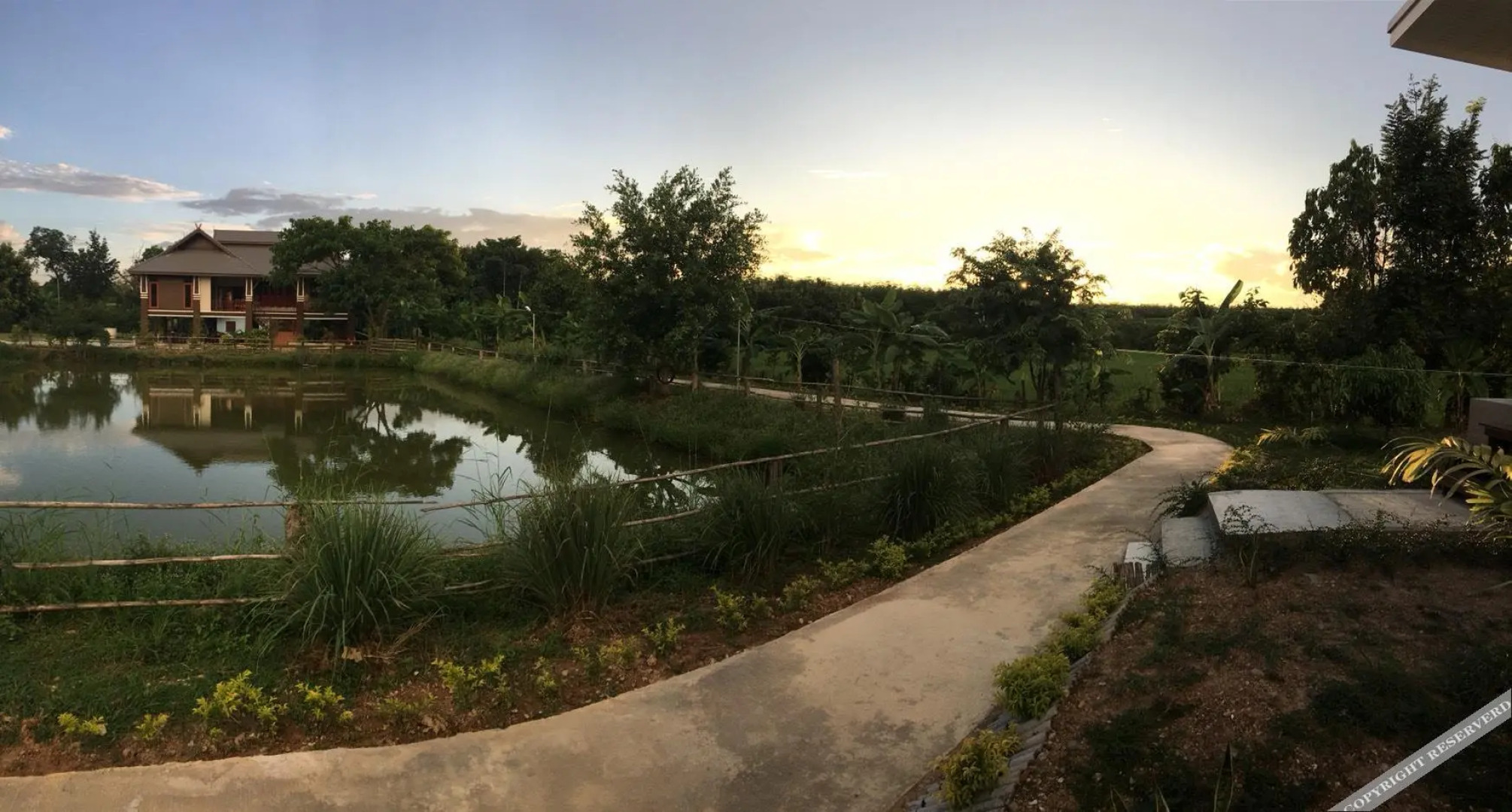 i-na Boutique Home Nan