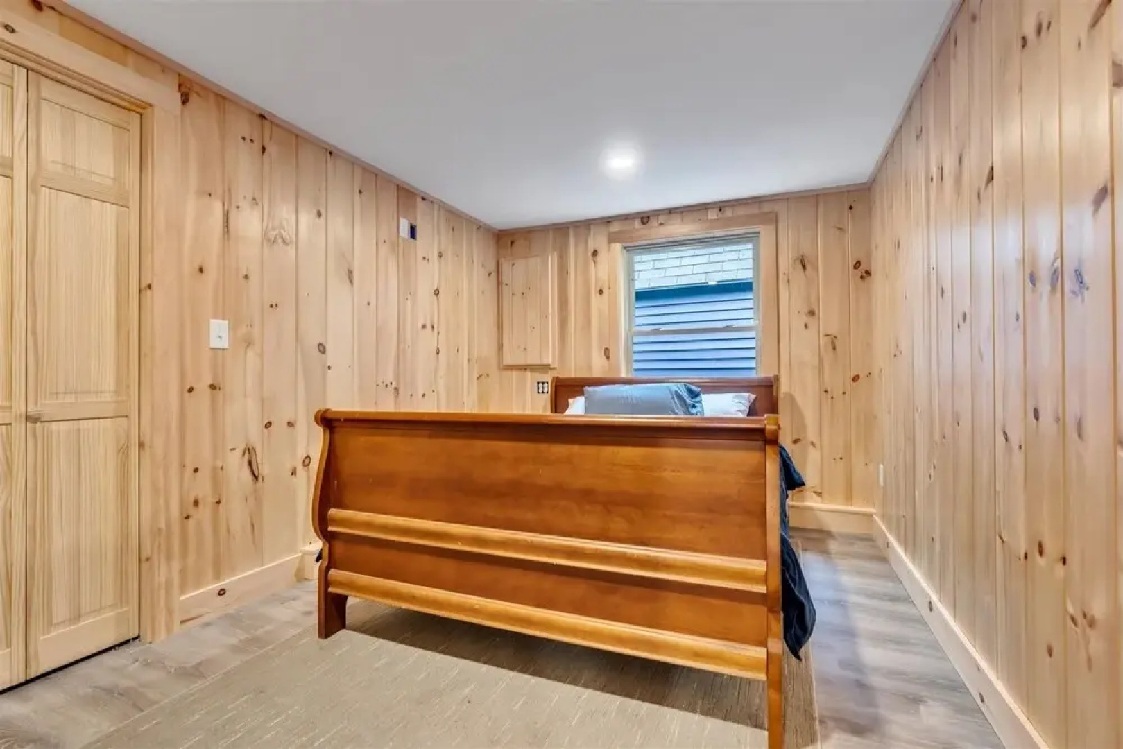 Crystal Oasis- Limit 8 3 Bedroom Villa by RedAwning