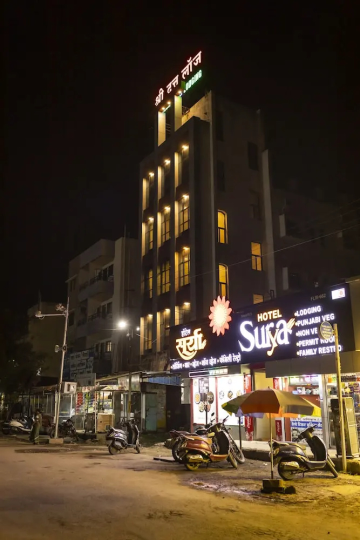 Shree Datta Hotel