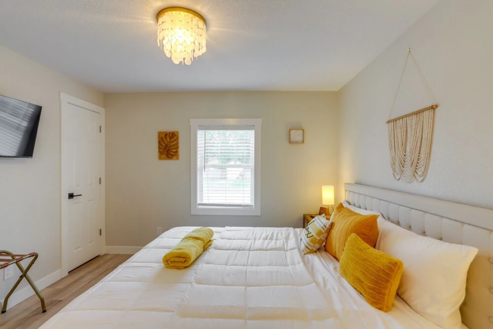 Port Clinton Vacation Rental w/ Boat Dock & Grill!