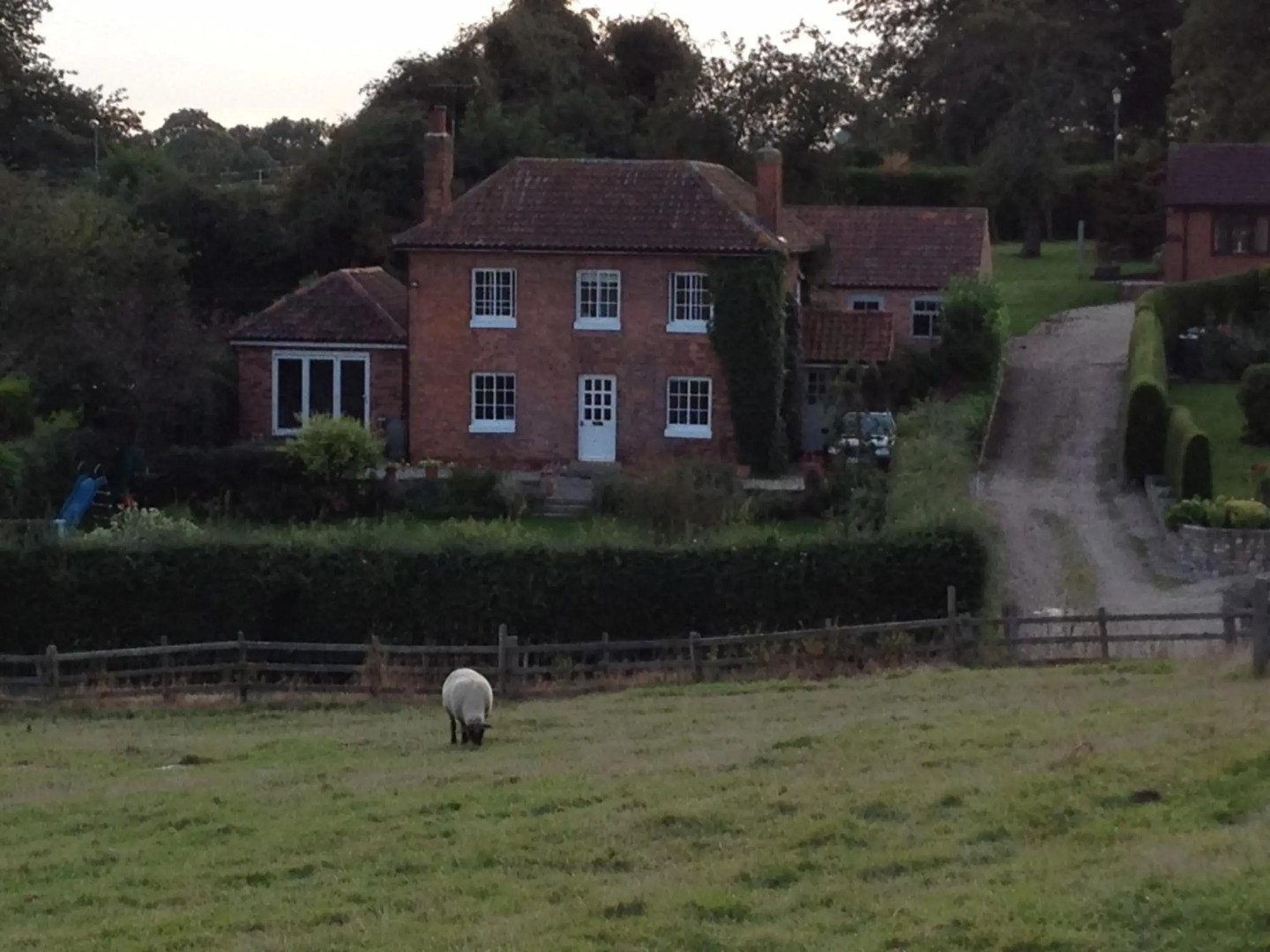 The Goat House At Ivy Cottage