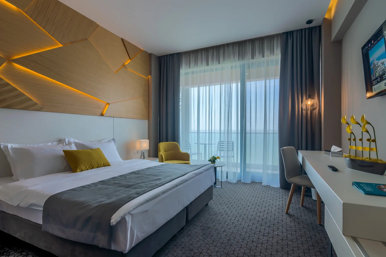 Nyota Hotel & Conference Center