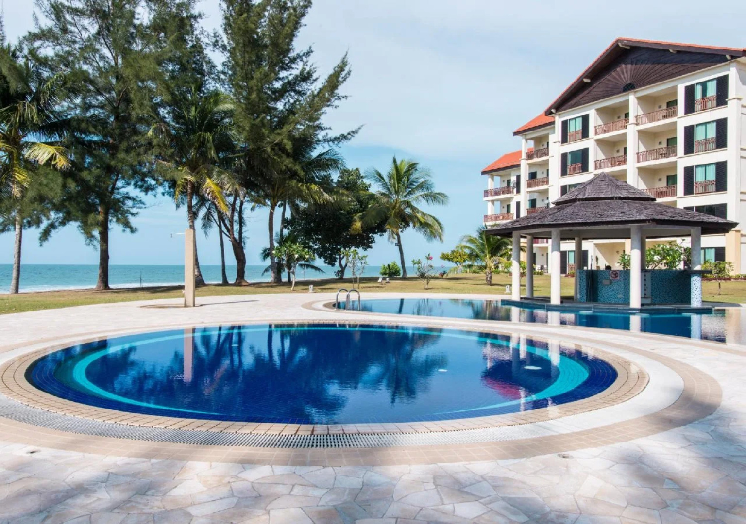 Sabah Beach Villas & Suites