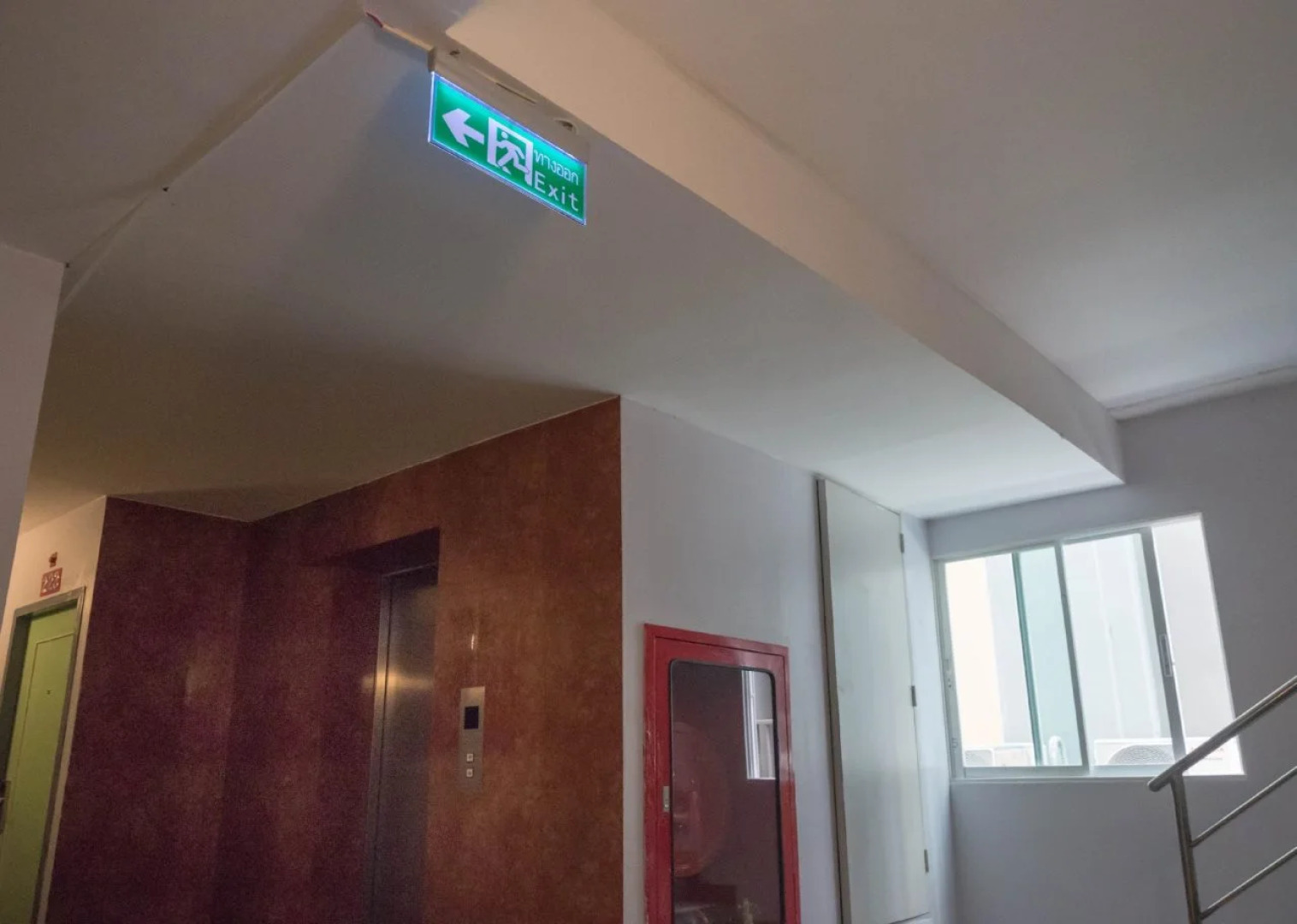 Bird Room Hotel - Pratunam