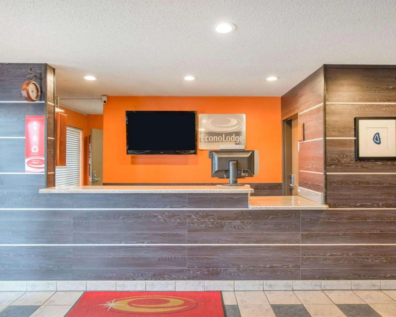 Econo Lodge Pueblo North