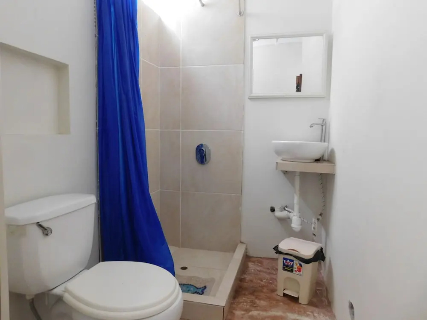 Nuna Chak Hostel & Café