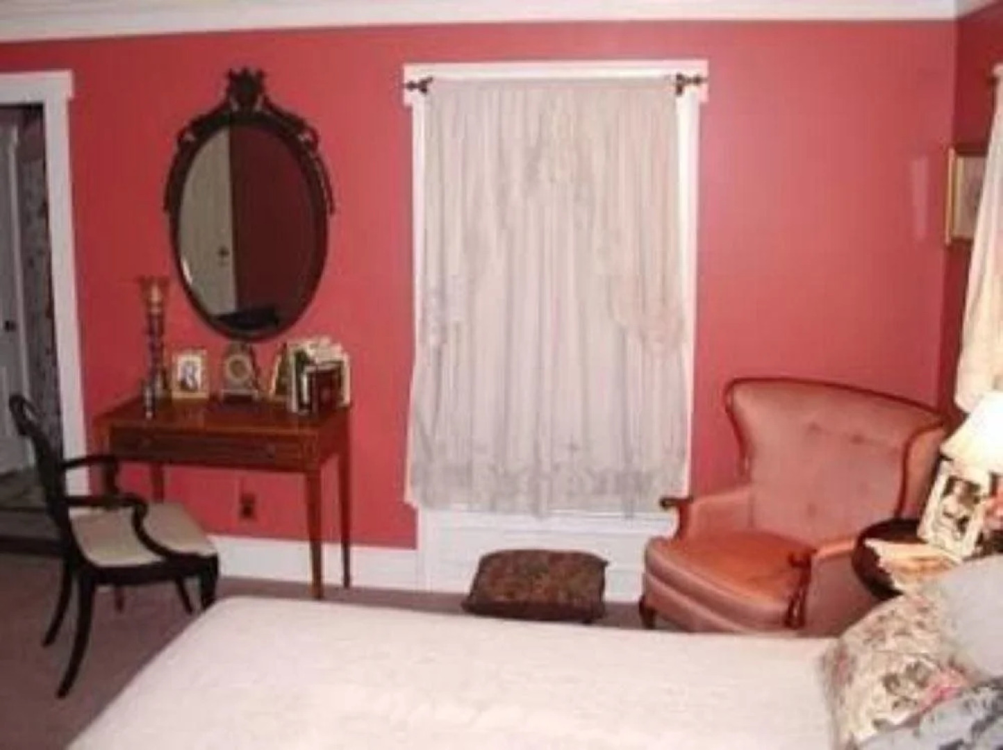 Princess Anne Book Lovers Inn