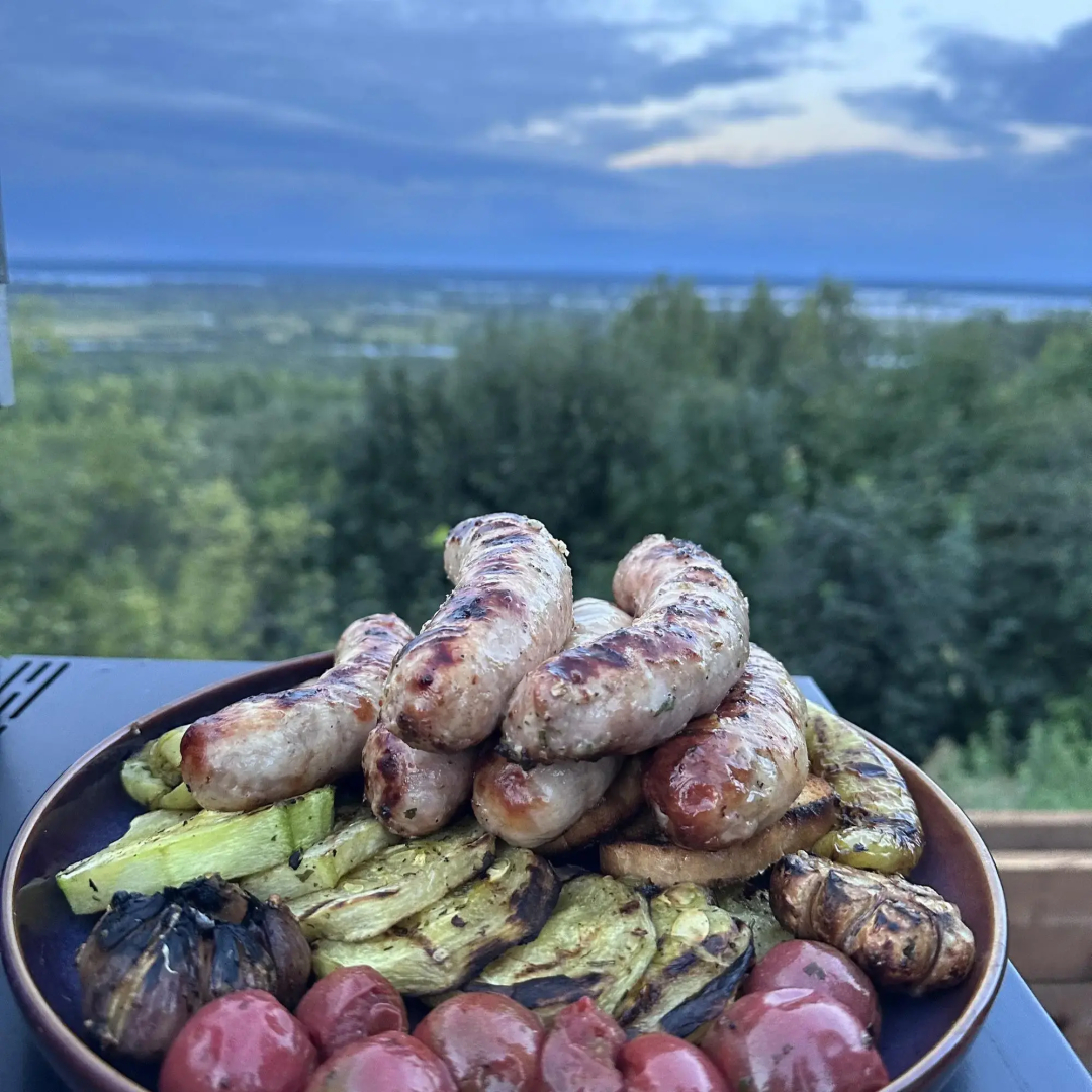 Современный дом с сибирским чаном