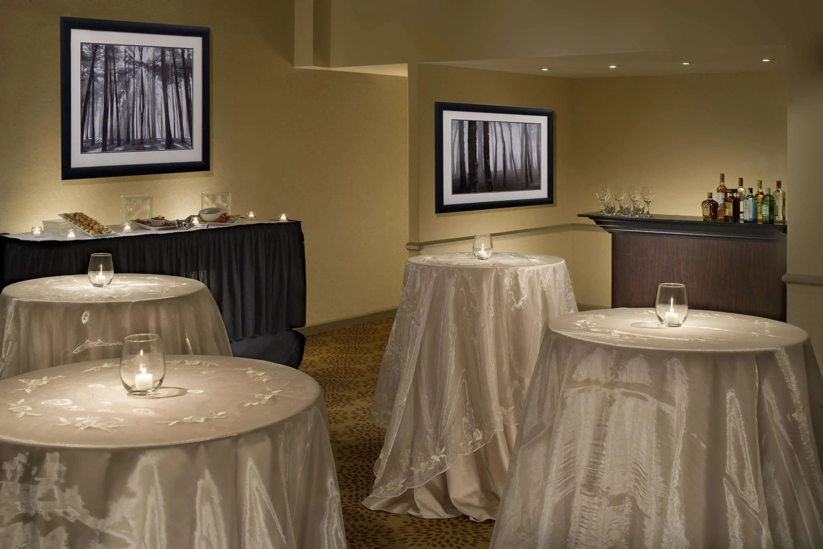 DoubleTree by Hilton Pittsburgh Monroeville Convention Center