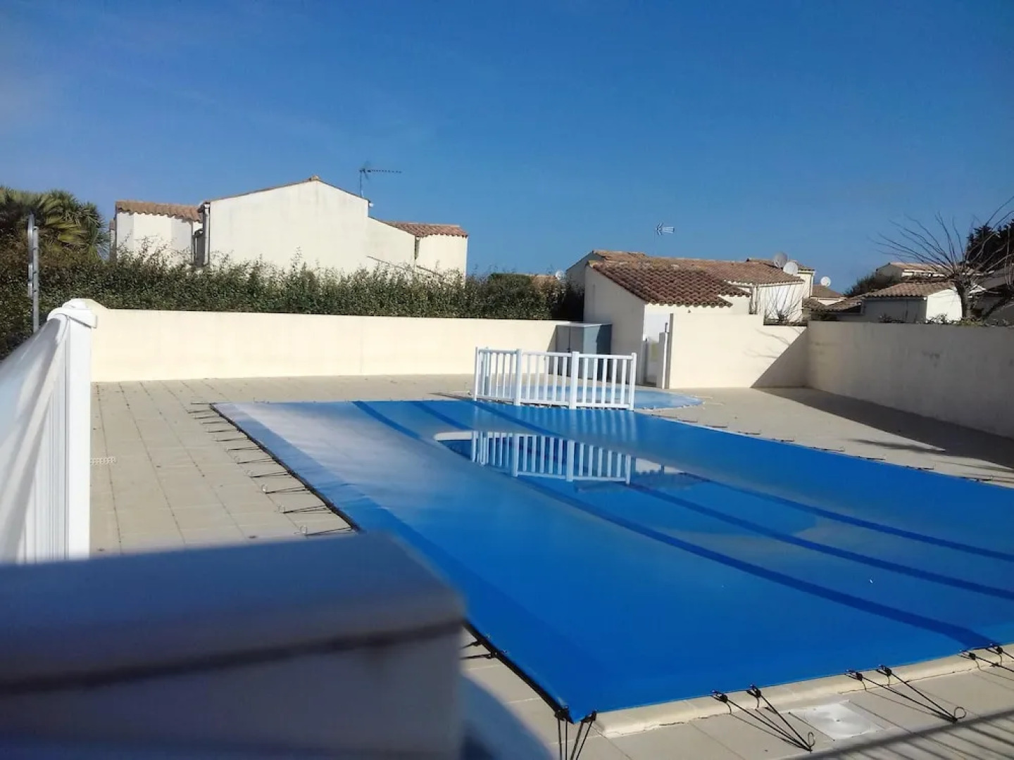 House With 2 Bedrooms in Saint-denis-d'oléron, With Pool Access and En