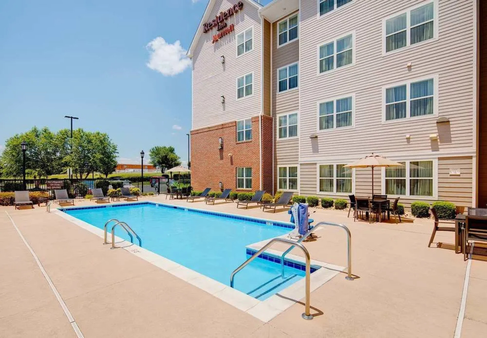 Residence Inn by Marriott Roanoke Airport