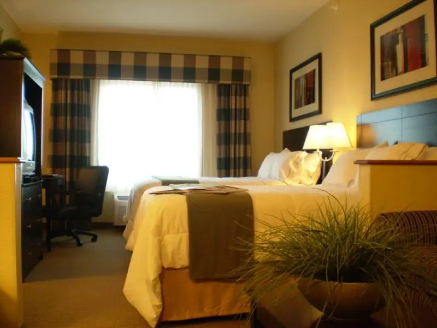 Holiday Inn Express and Suites Limon I 70 EX 359