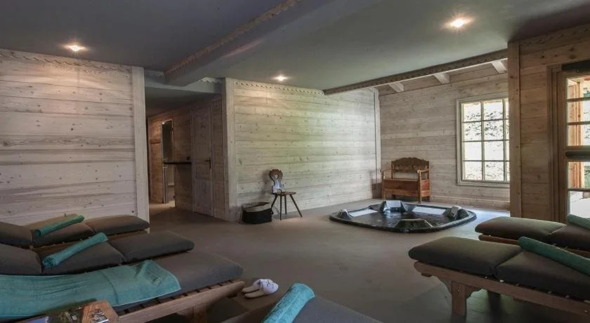 Le Cerf Amoureux Hotel