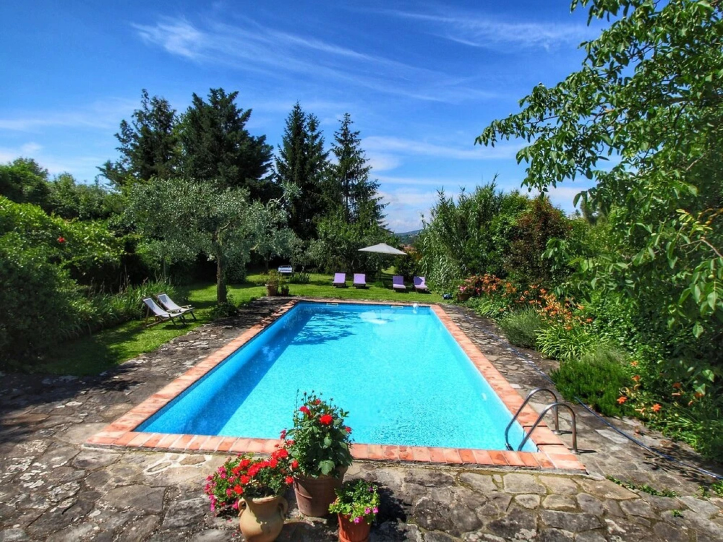 Modern Villa in Subbiano Italy With Swimming Pool