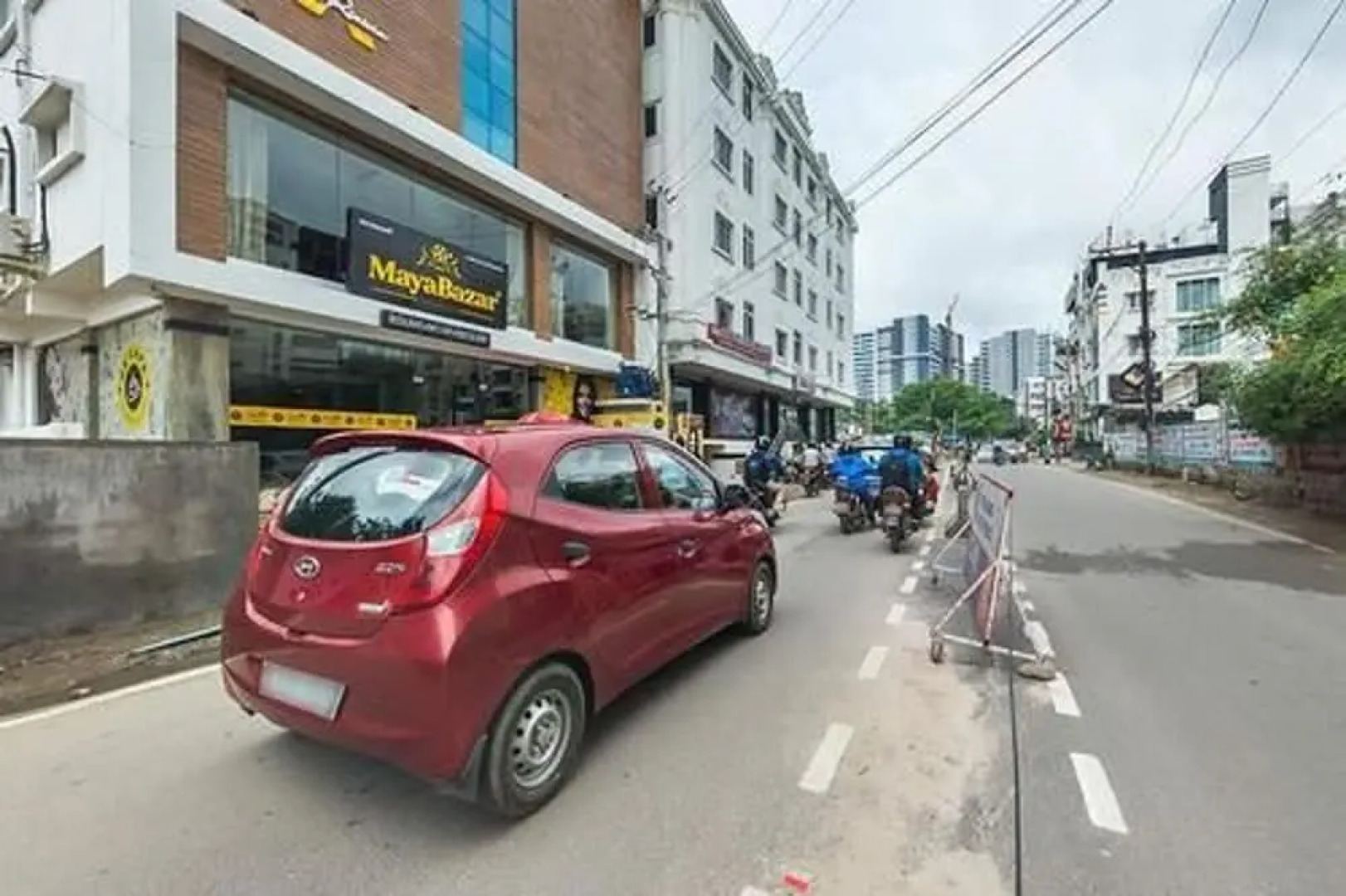 Falcons Nest Lariviera