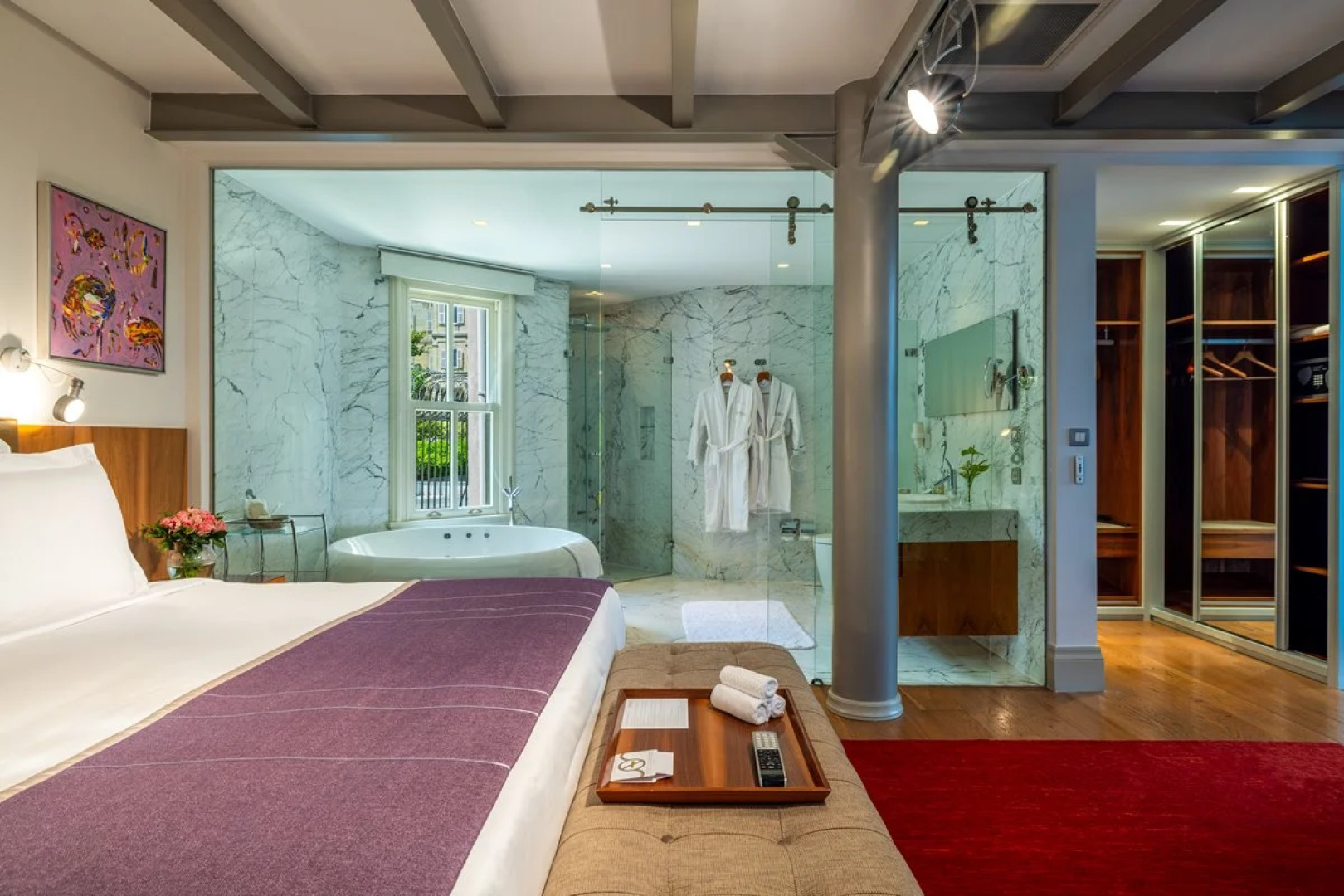 Tomtom Suites - Special Class