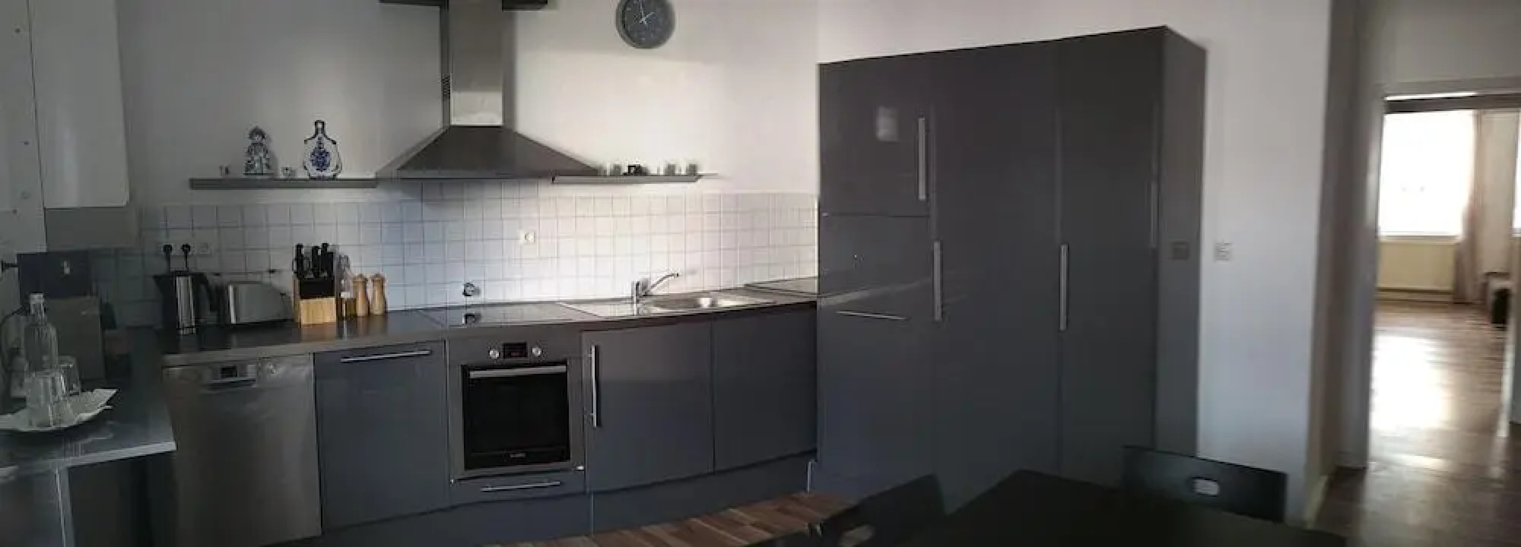 100 m2 - 3 room apartment