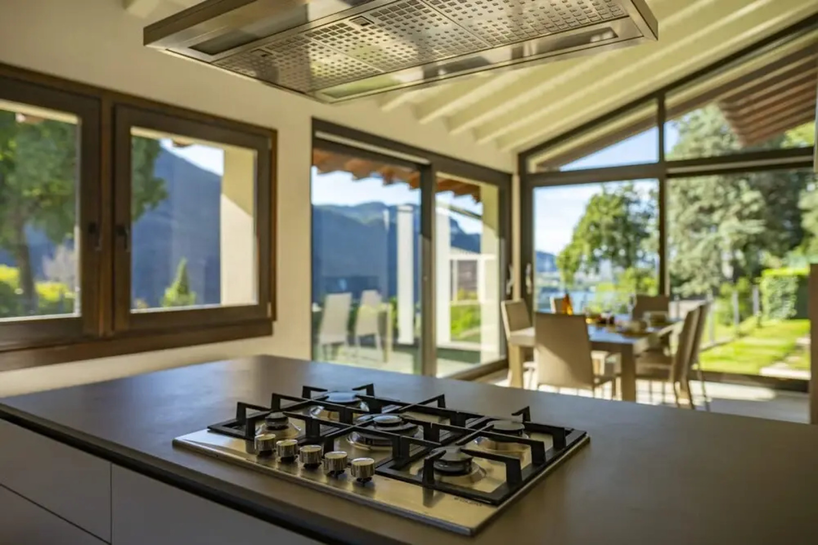 Villa Anna Lake View