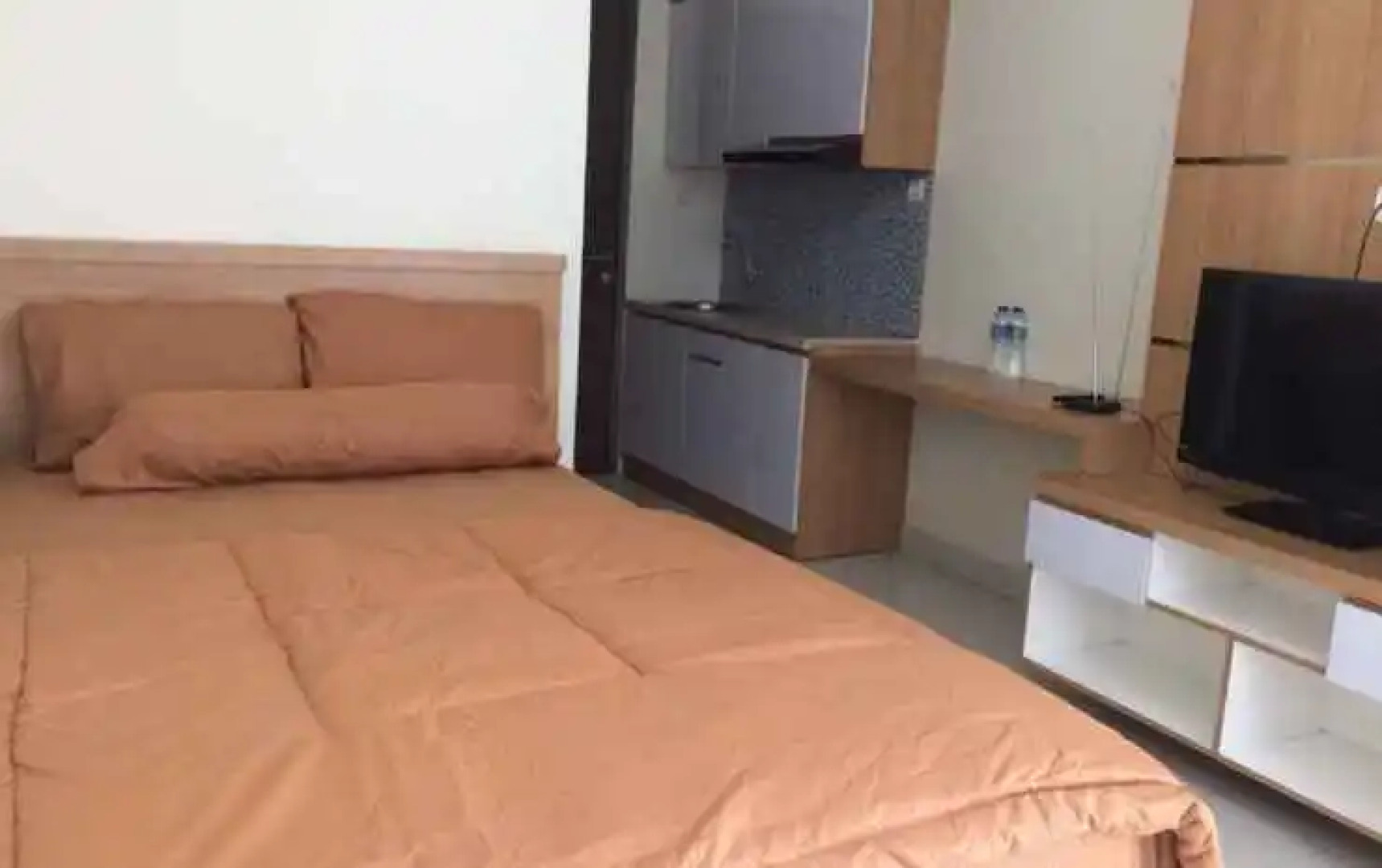 Easton Park Apartment by 7Rm