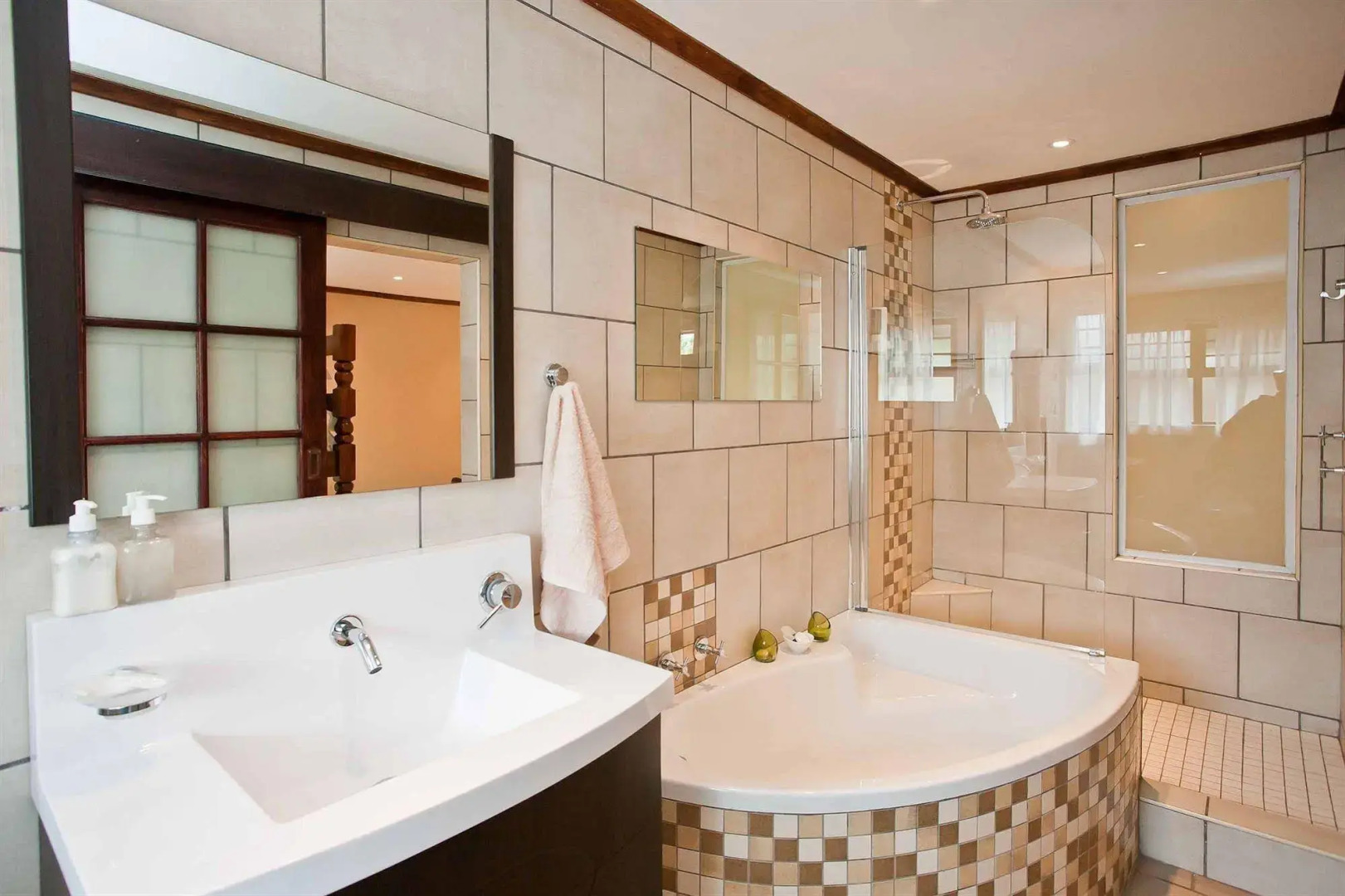 Boulders Lodge & Spa