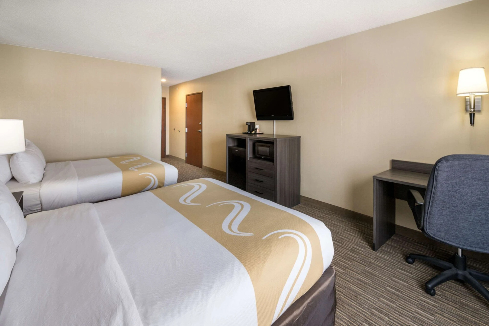 Quality Inn And Suites Fishkill South Near I-84