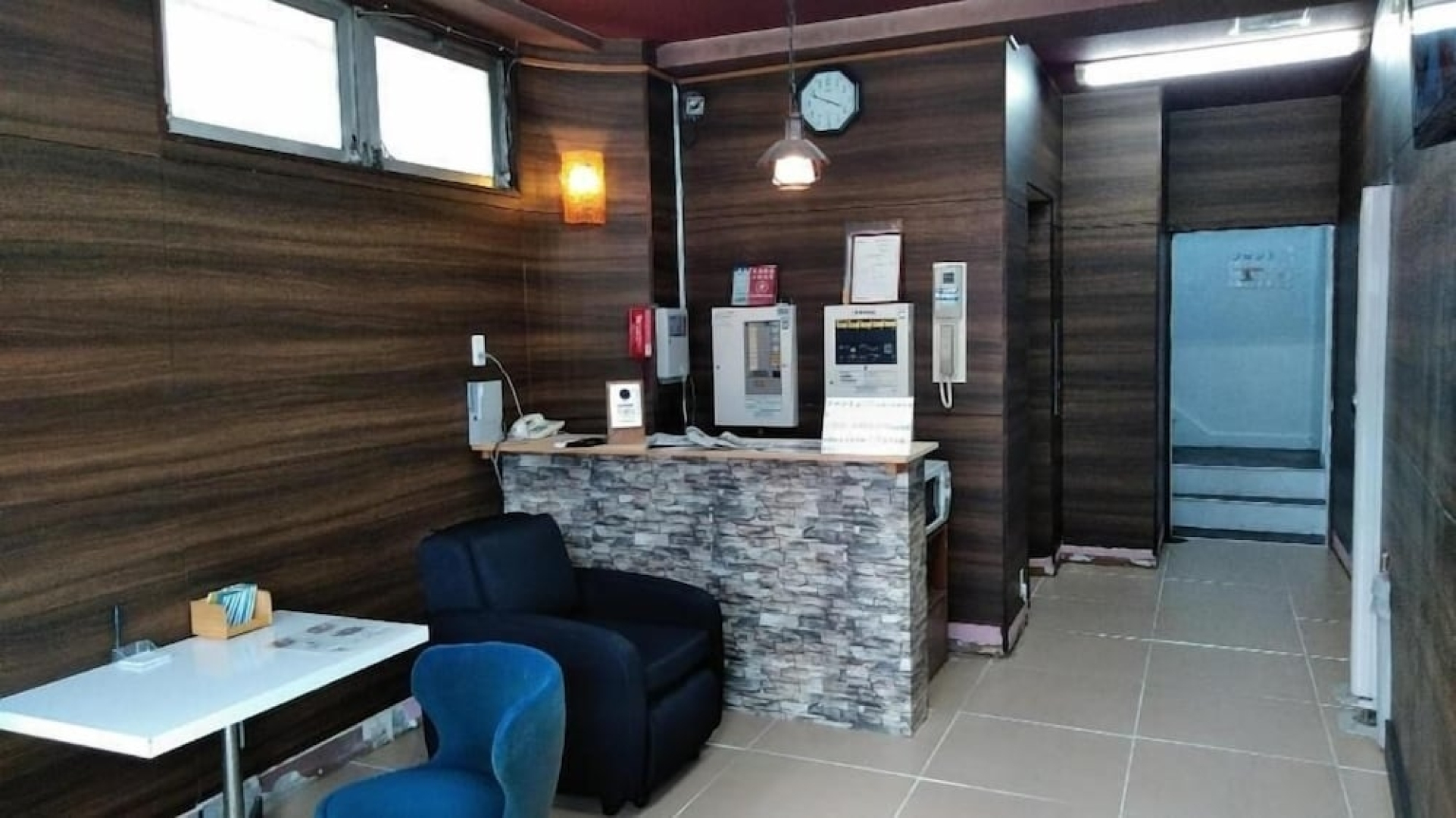 Business Hotel Takanoya