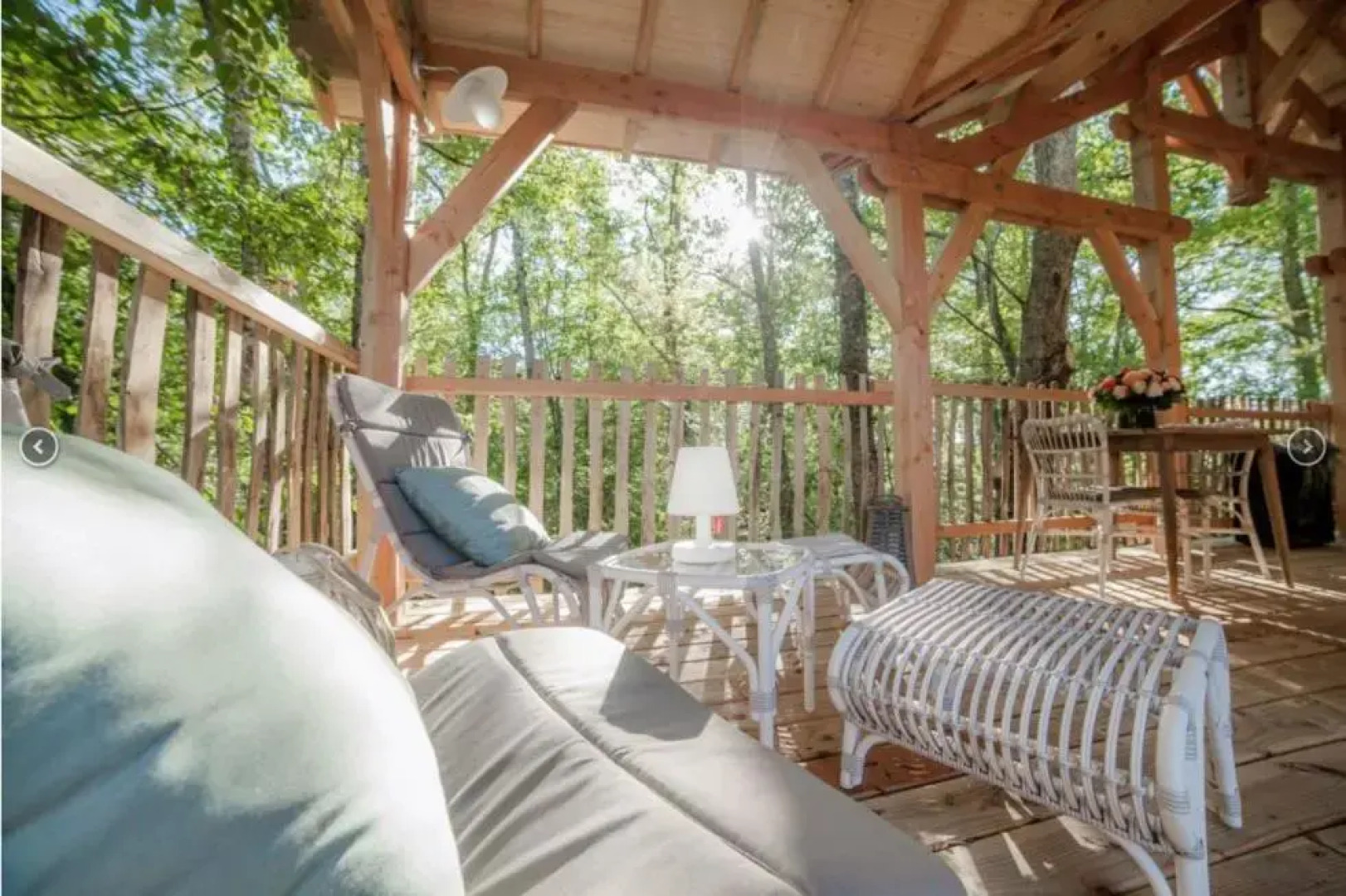 D'emilion de Sens (Adults Only)