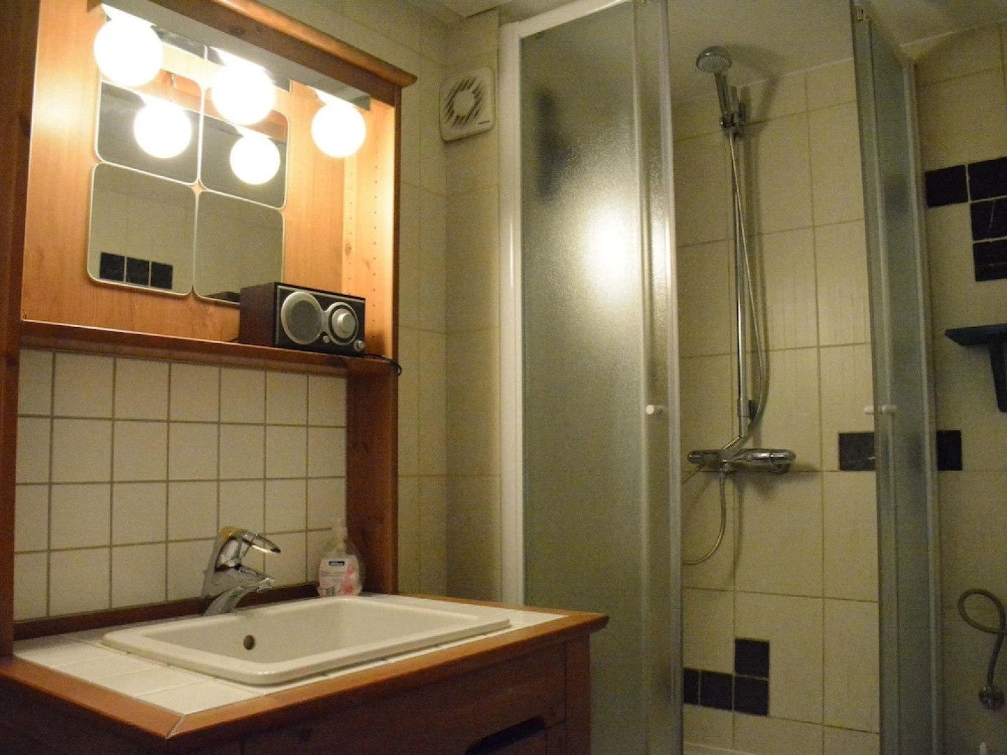 Champlon Villa Near Forest