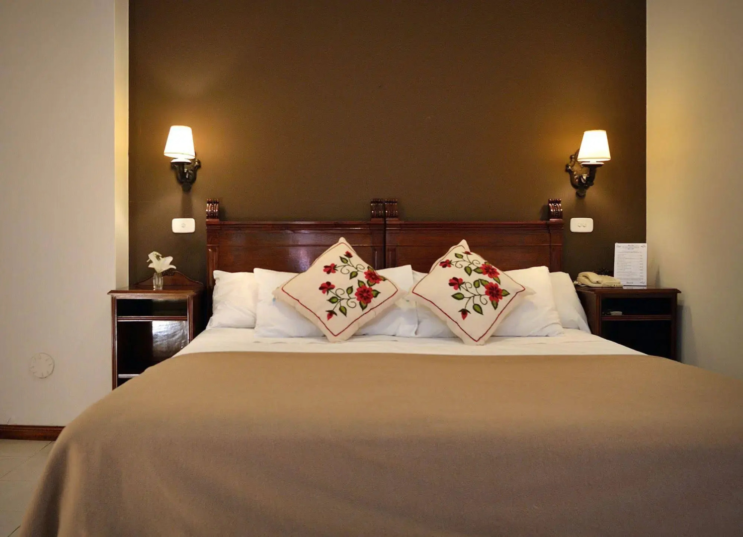 Plaza De Las Aljabas