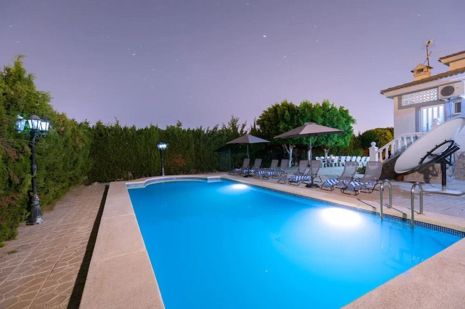 Fidalsa Villa Grand White House