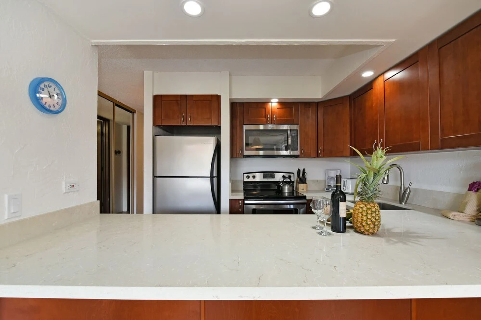 Papakea G301 by RedAwning