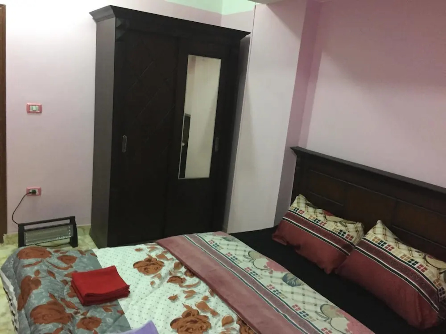 The Pyramids Inn Cheops