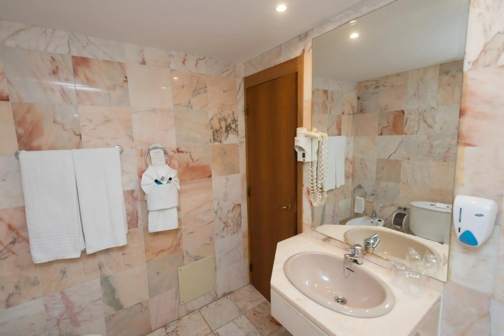 Amazonia Jamor Hotel