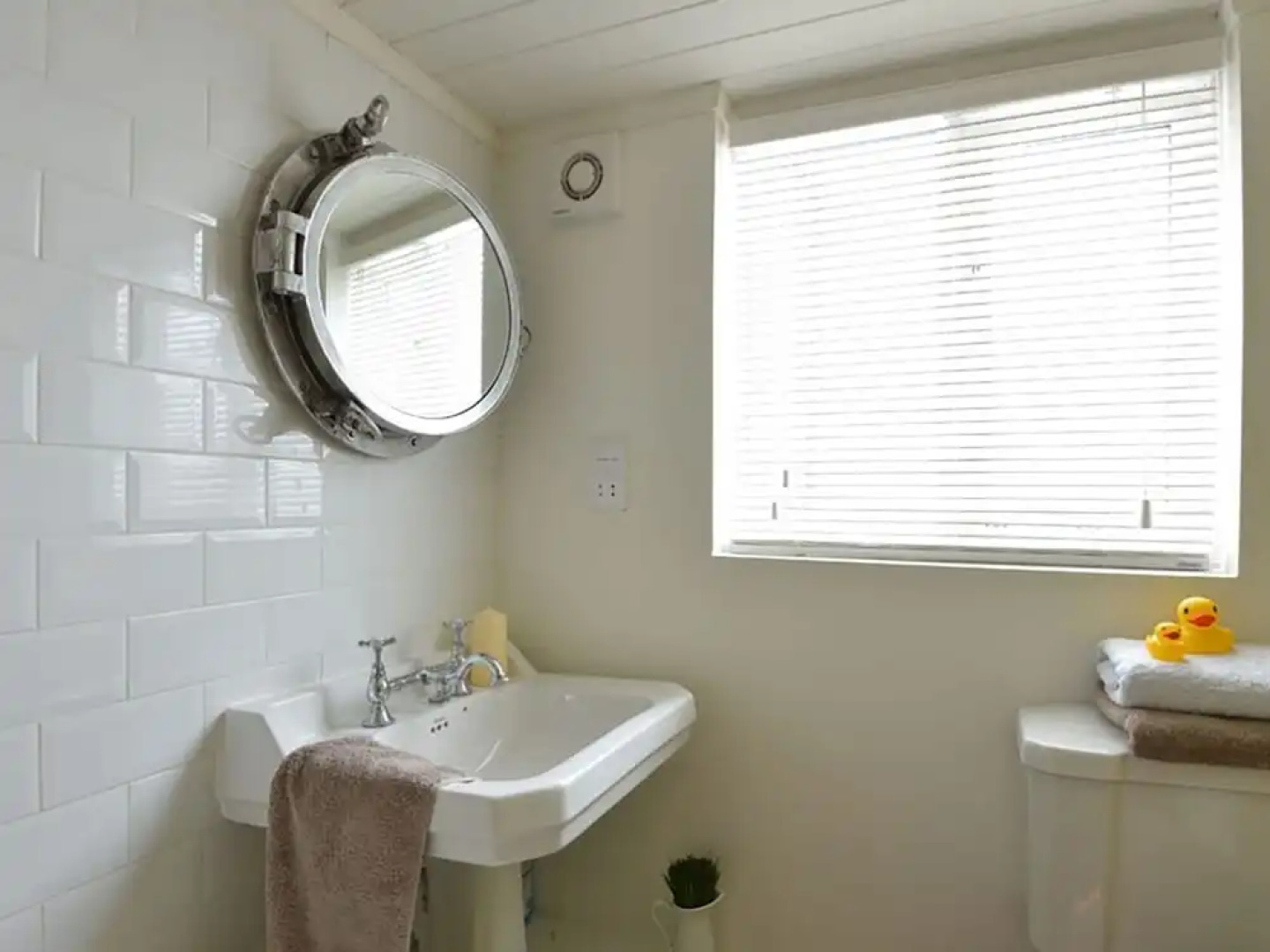 Beach House - Dryll-y-gro