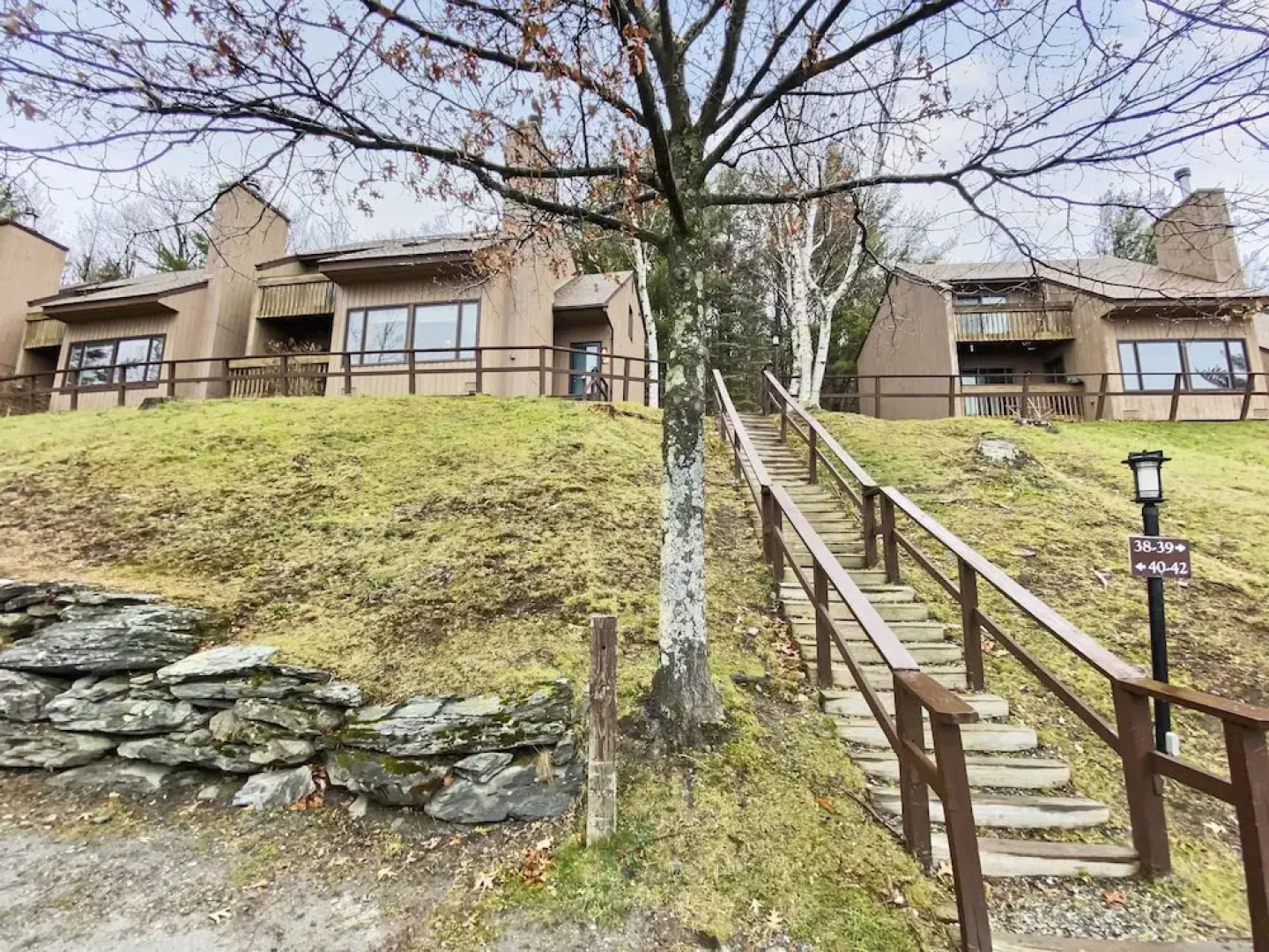 41 Summit Condo Near Mountain Shuttle by RedAwning