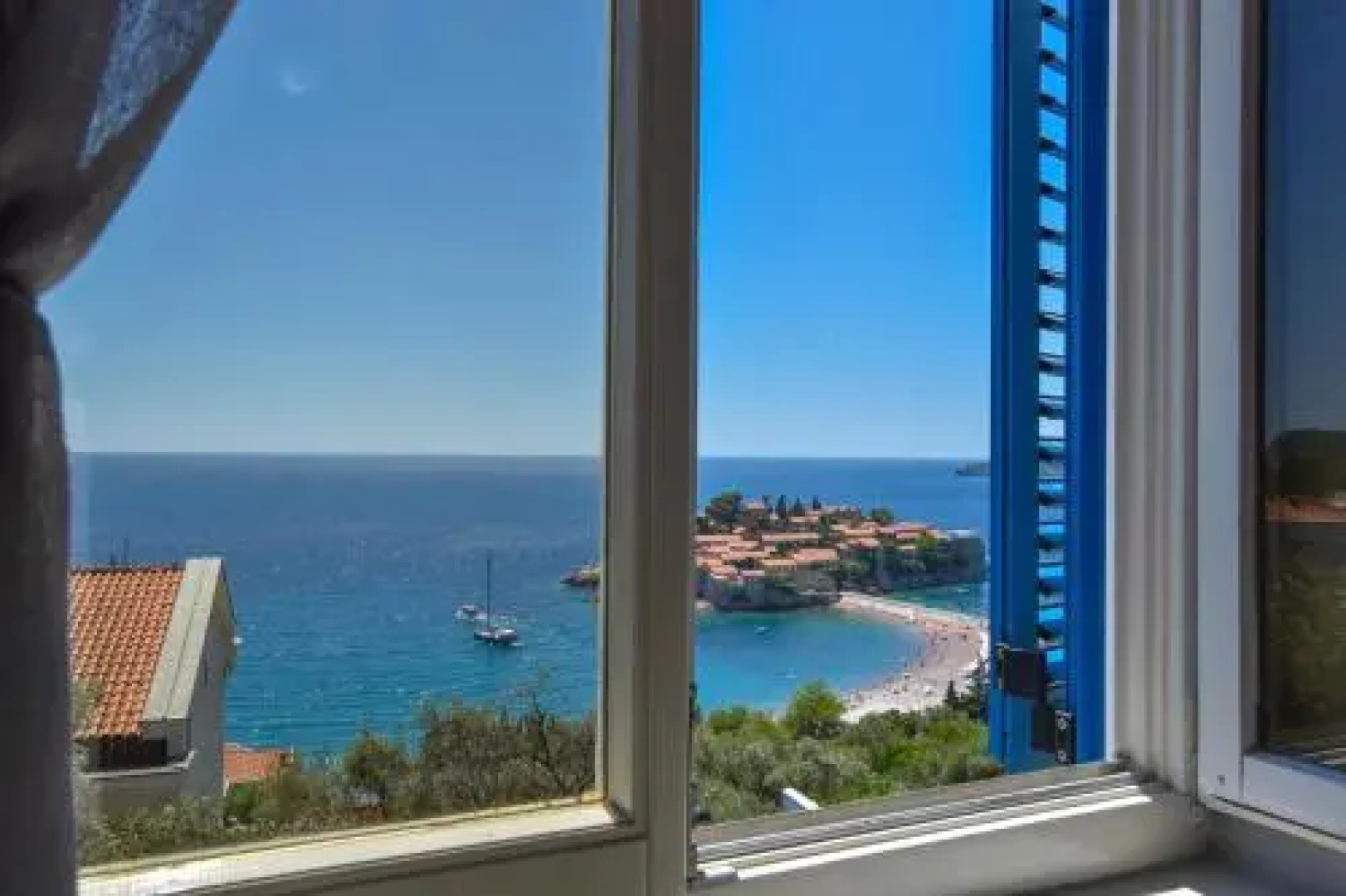 Apartments and Rooms Drago