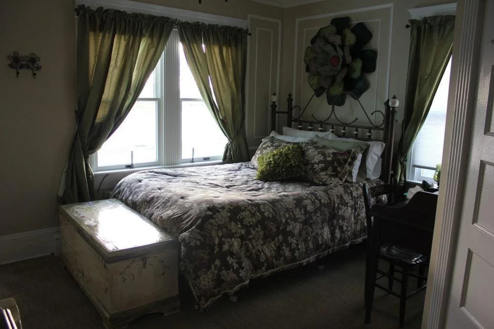 Morning Dove Inn Bed & Breakfast