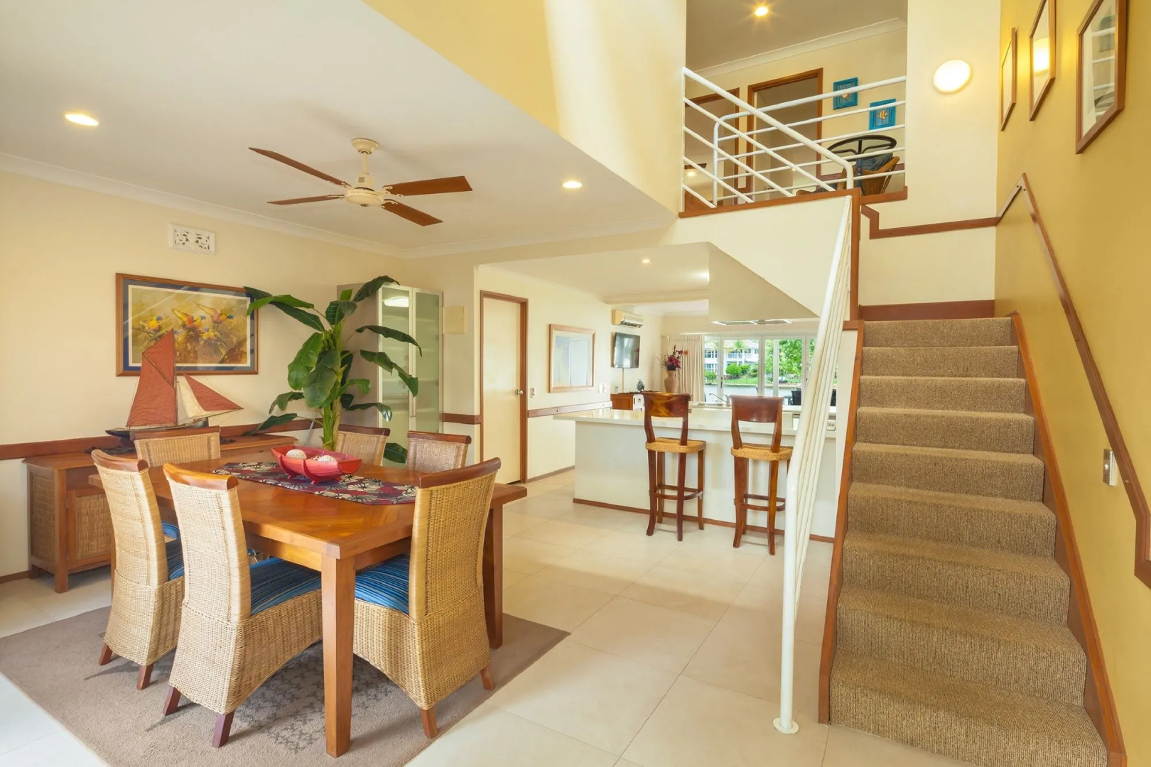 Noosa Entrance Waterfront Resort