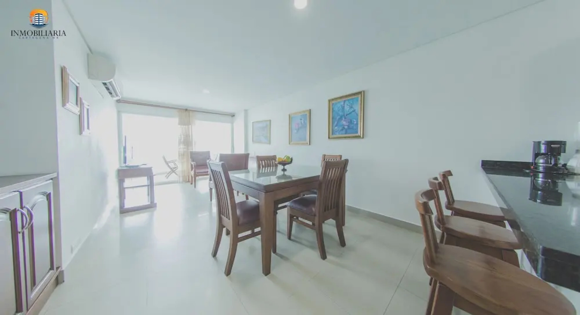 Torres del Lago Apartments