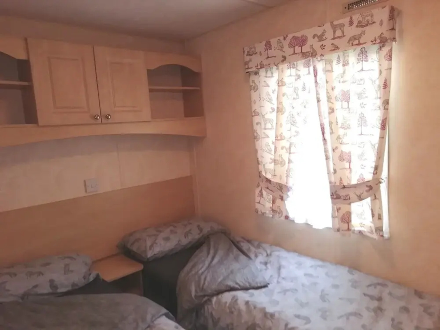 "home2home" Sleeps 6. Beautiful Wales