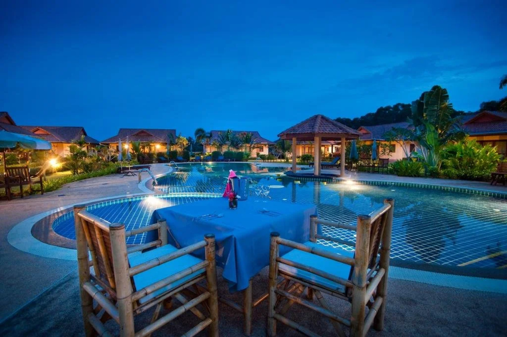 Krabi Sunset Village